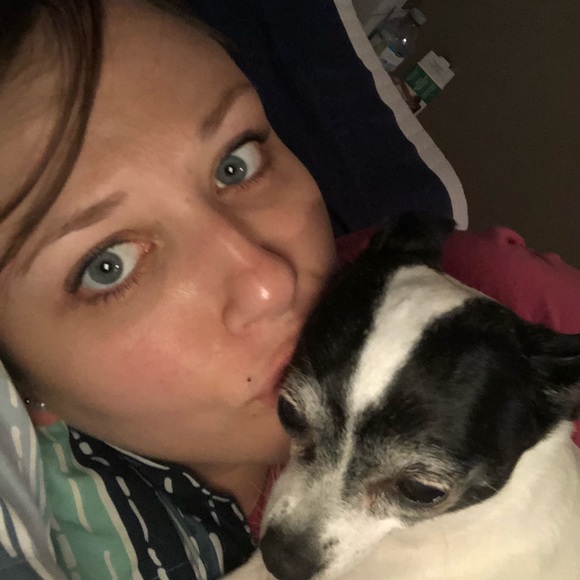 Meet your Posher, Shalyn - Picture 1 of 1